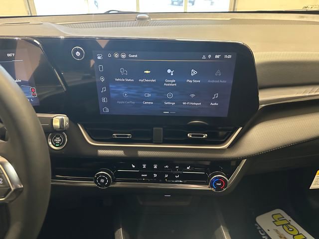 New 2026 Chevrolet Equinox LT w/ Midnight Edition AWD/4WD image 12