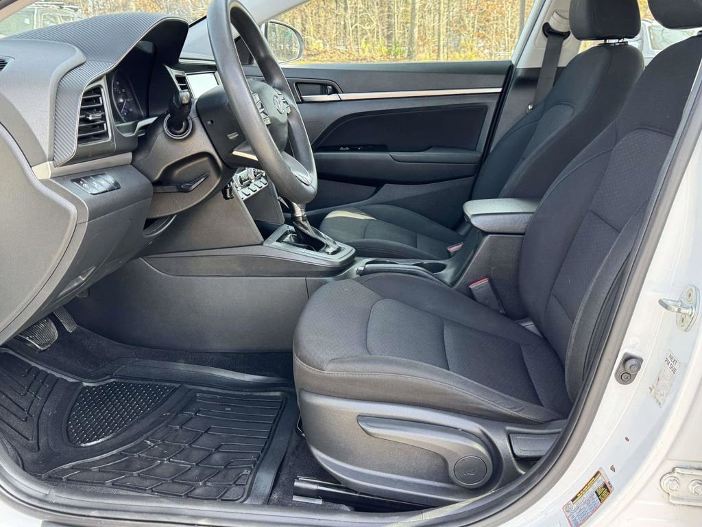 Used 2020 Hyundai Elantra SEL w/ Cargo Package (C1) image 21
