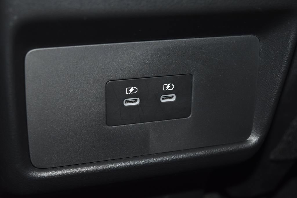 Used 2025 Nissan Rogue SV image 21