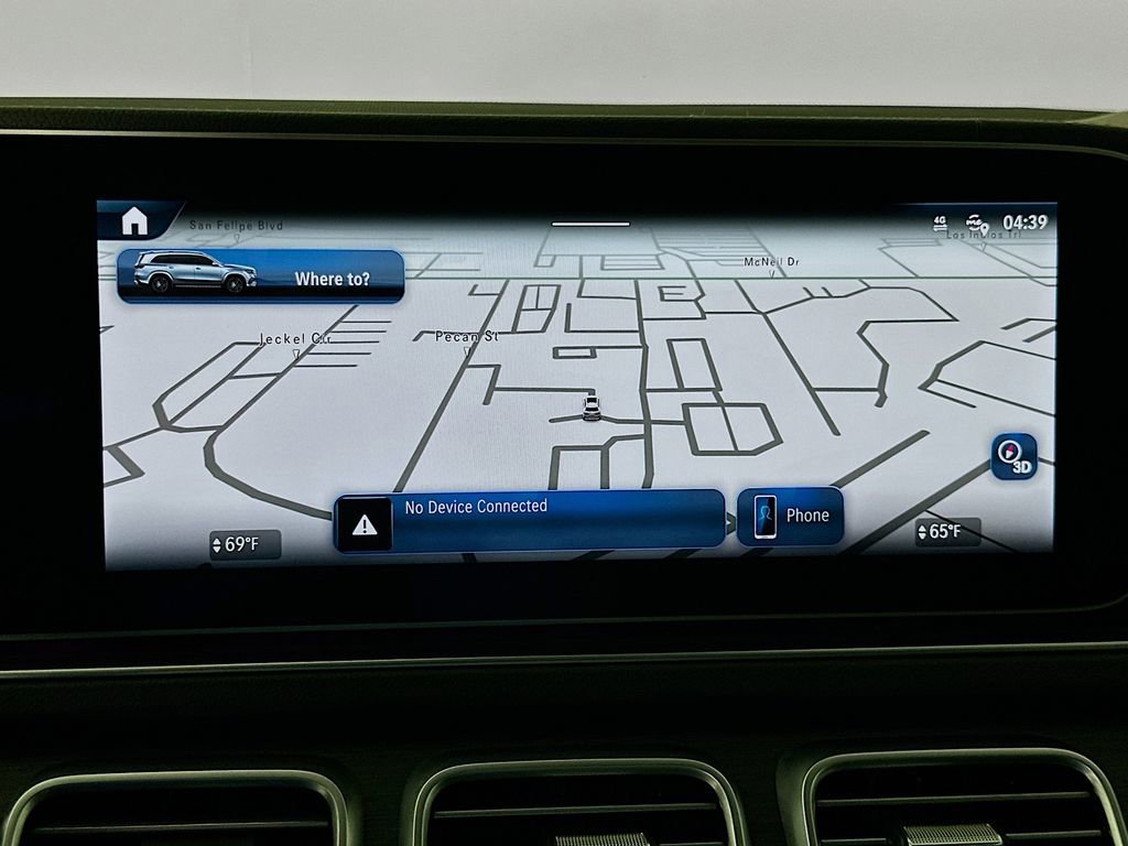 Used 2025 Mercedes-Benz GLS 450 4MATIC image 13