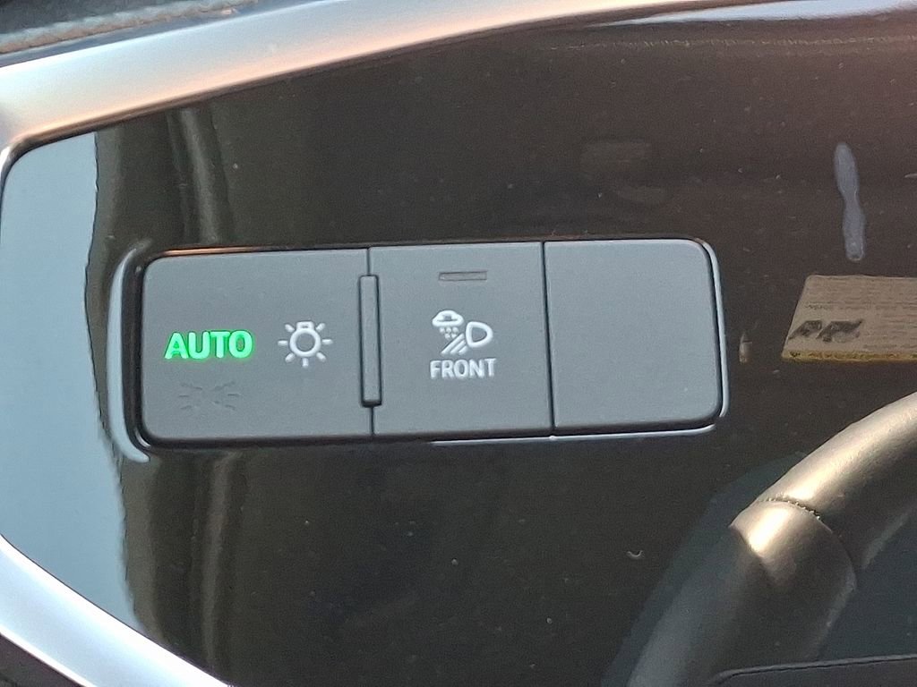 Certified 2023 Audi Q3 2.0T Premium Plus w/ Premium Plus Package image 24