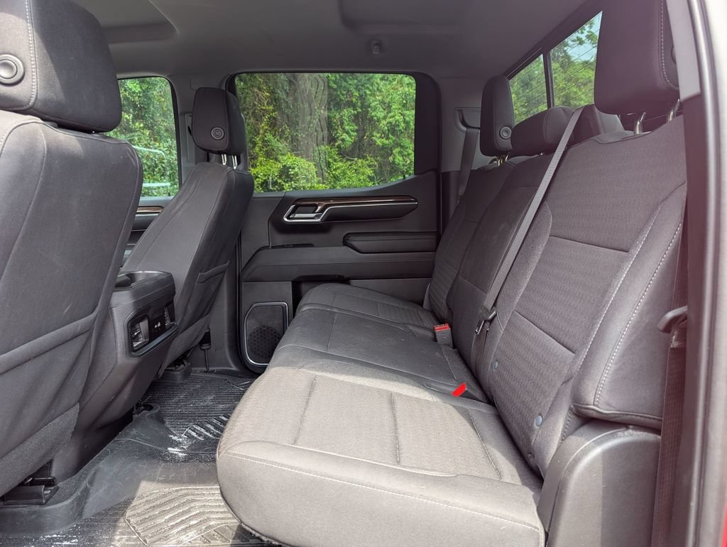 Used 2024 Chevrolet Silverado 1500 LT Trail Boss w/ Convenience Package II AWD/4WD image 25