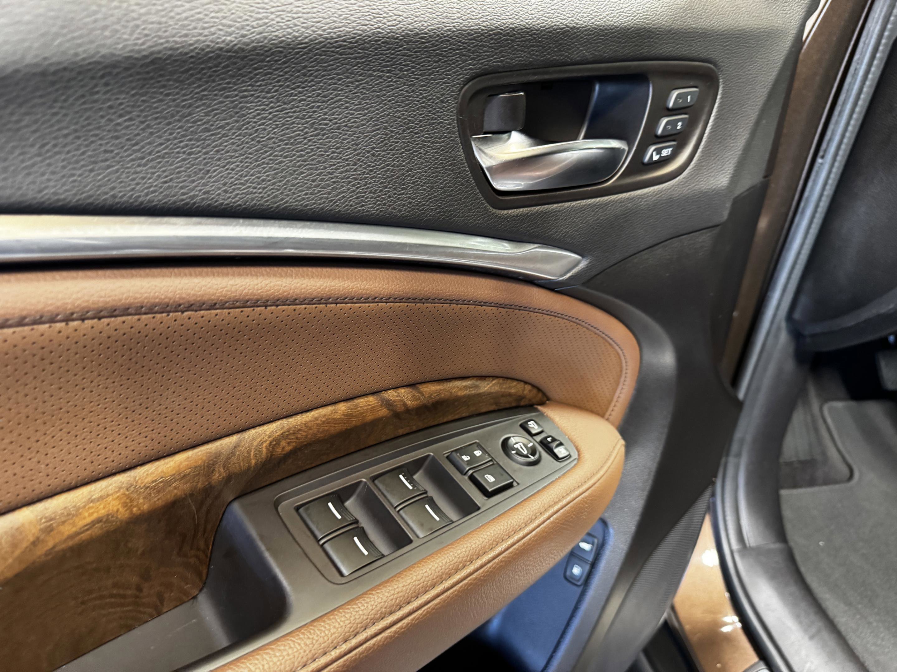 Certified 2019 Acura MDX FWD w/ Technology Package image 36