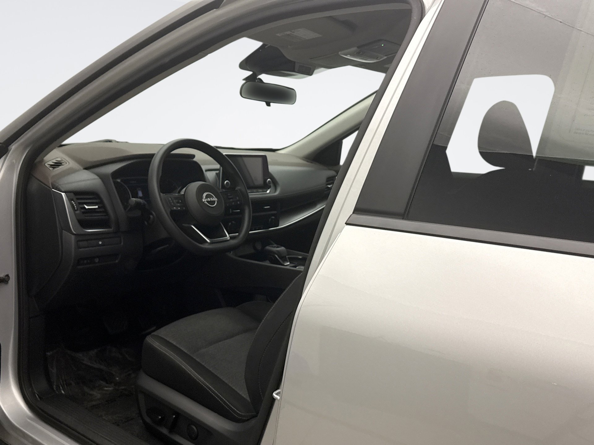 Used 2023 Nissan Rogue SV AWD/4WD image 10