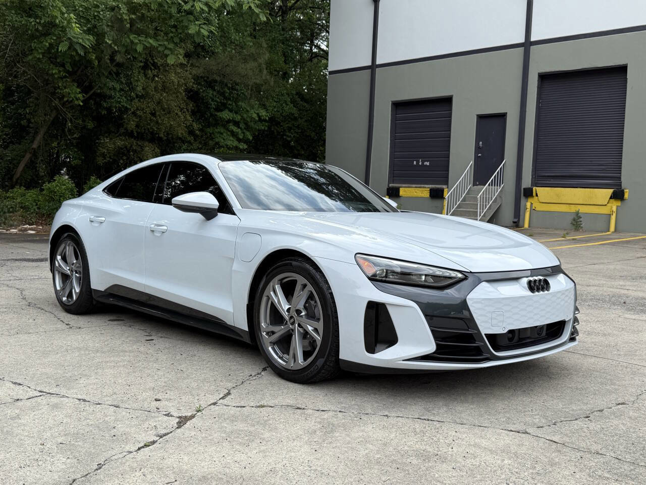 Used 2023 Audi e-tron GT Premium Plus AWD/4WD image 15