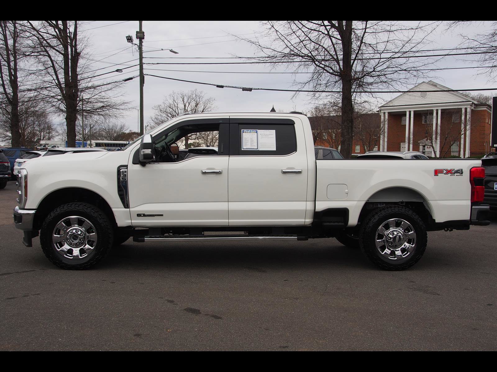Used 2024 Ford F350 Lariat w/ Chrome Package image 2