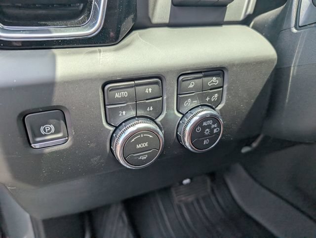 New 2026 GMC Sierra 2500 Denali Ultimate AWD/4WD image 18