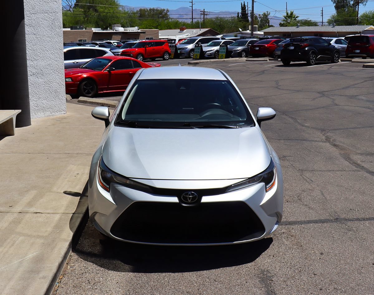 Used 2022 Toyota Corolla LE w/ Carpet Mat Package (TMS) FWD image 15