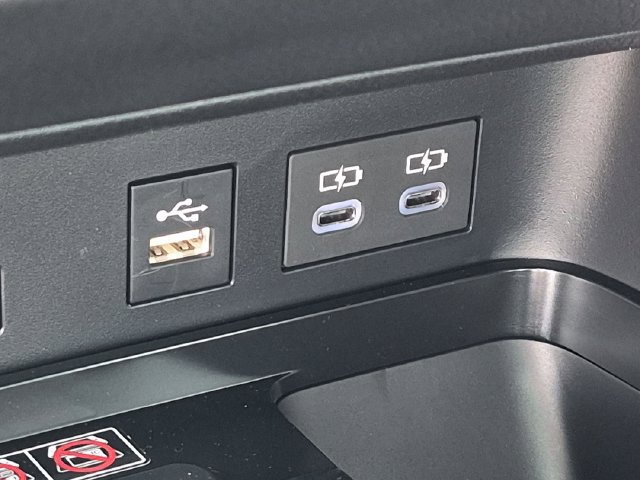 Certified 2026 Toyota Camry SE w/ Convenience Package FWD image 24