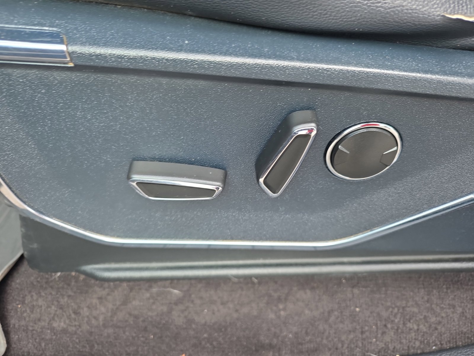 Used 2021 Ford F150 Lariat w/ Equipment Group 502A High image 15