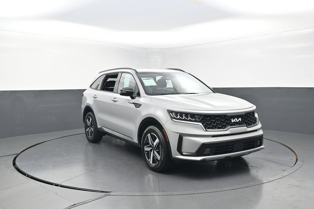 Used 2023 Kia Sorento EX FWD image 3