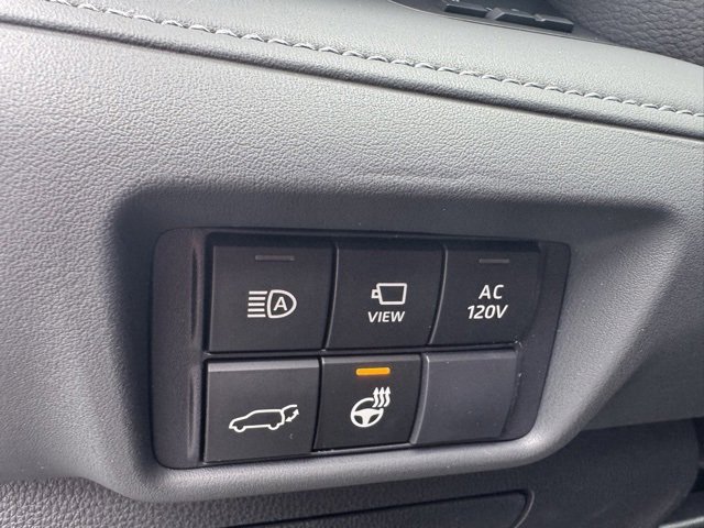 New 2026 Toyota Highlander Platinum image 23