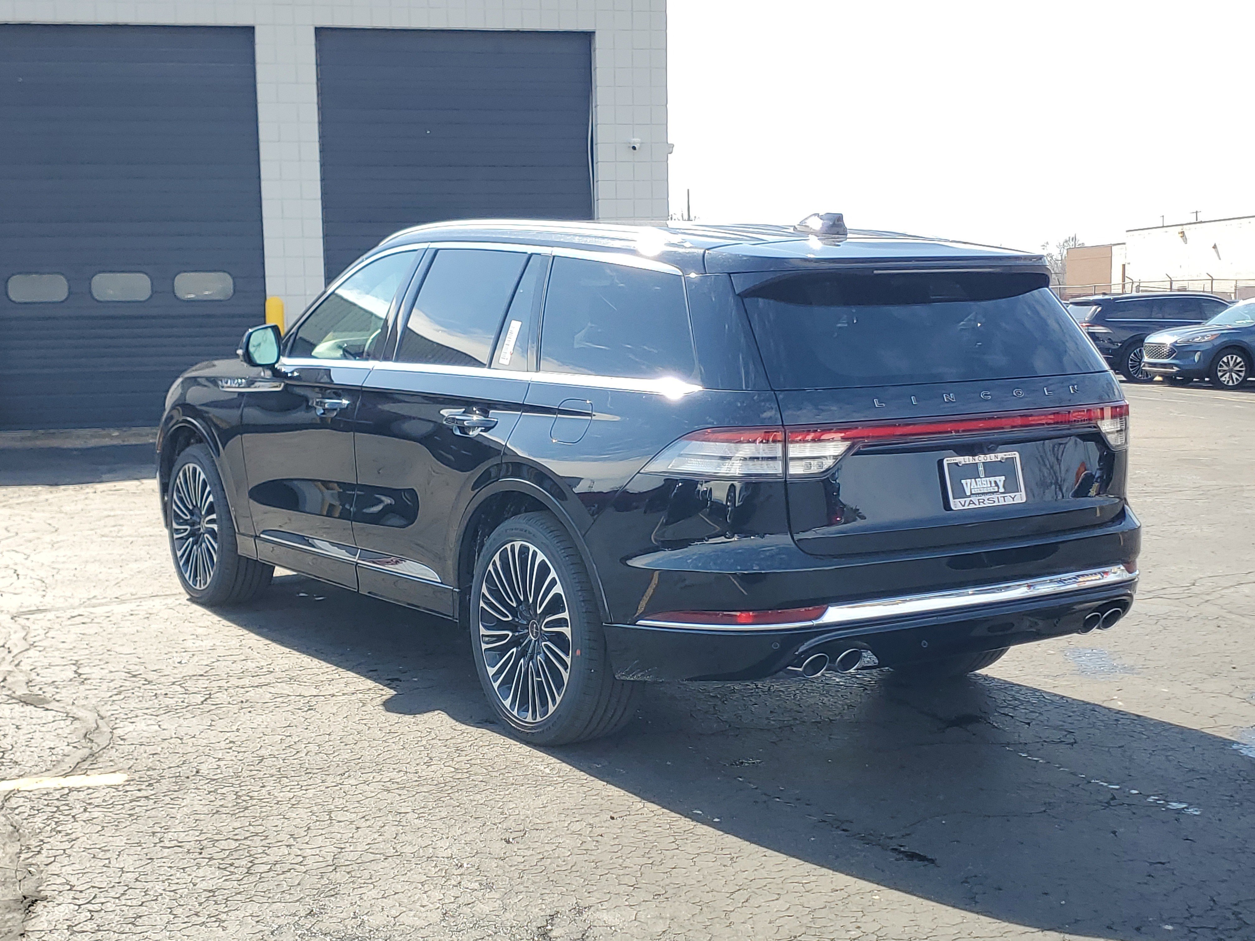New 2026 Lincoln Aviator Black Label image 3