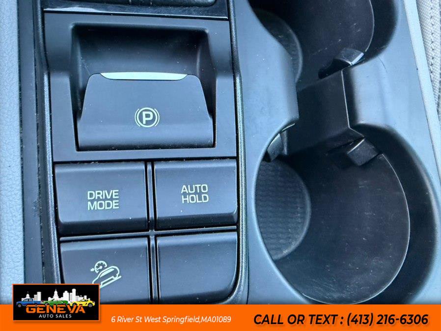 Used 2020 Hyundai Tucson SEL image 16