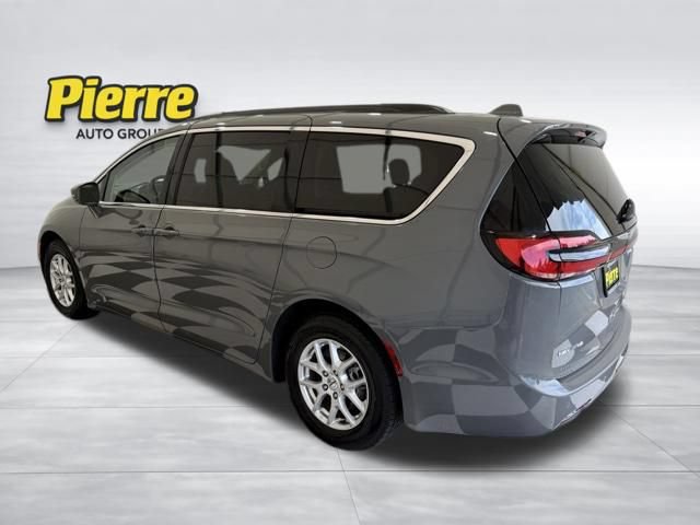 Used 2022 Chrysler Pacifica Touring-L FWD video 2