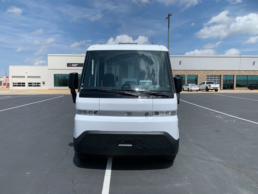 Used 2024 Chevrolet Brightdrop 600 w/ Commercial Equipment Package AWD/4WD image 3
