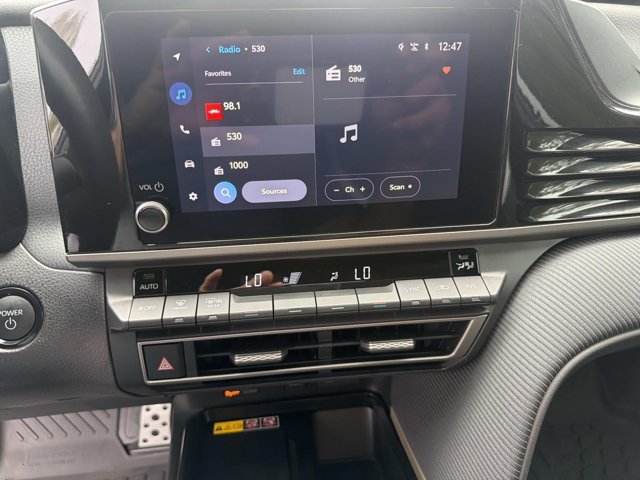 Certified 2026 Toyota Camry SE FWD image 28