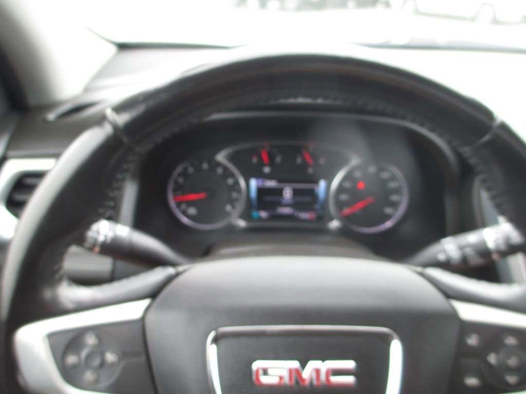 Used 2017 GMC Acadia SLT AWD/4WD image 32