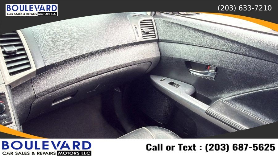 Used 2013 Toyota Venza XLE AWD/4WD image 13