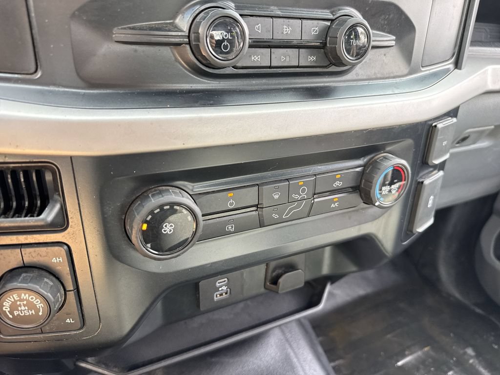 Used 2022 Ford F150 XL w/ Equipment Group 101A High AWD/4WD image 50