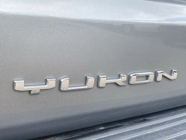 Used 2025 GMC Yukon XL Denali AWD/4WD image 32