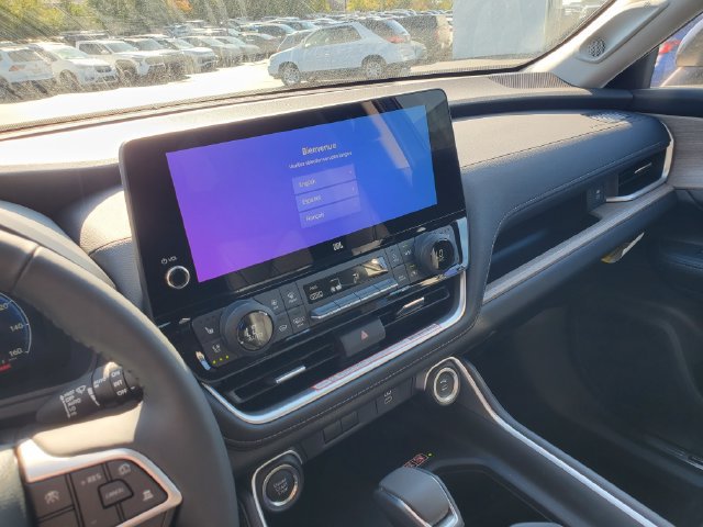 New 2026 Toyota Grand Highlander AWD image 28