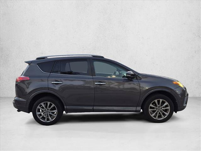 Used 2017 Toyota RAV4 Platinum FWD image 4