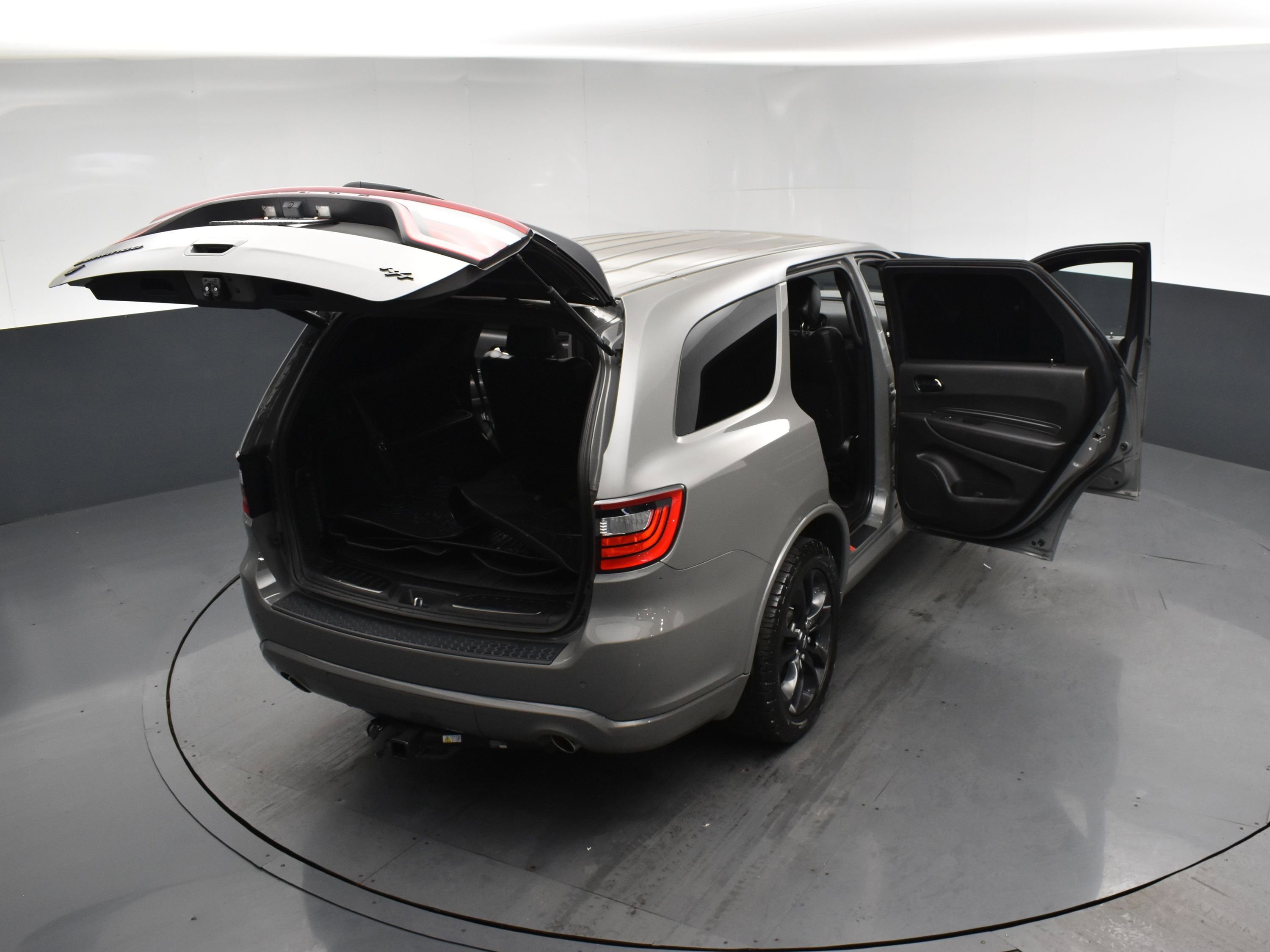 Used 2021 Dodge Durango R/T w/ Premium Interior Group image 23