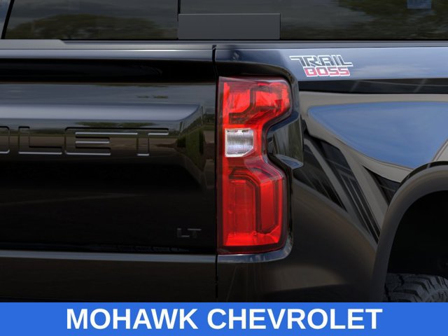 New 2026 Chevrolet Silverado 1500 LT Trail Boss w/ Convenience Package II AWD/4WD image 11