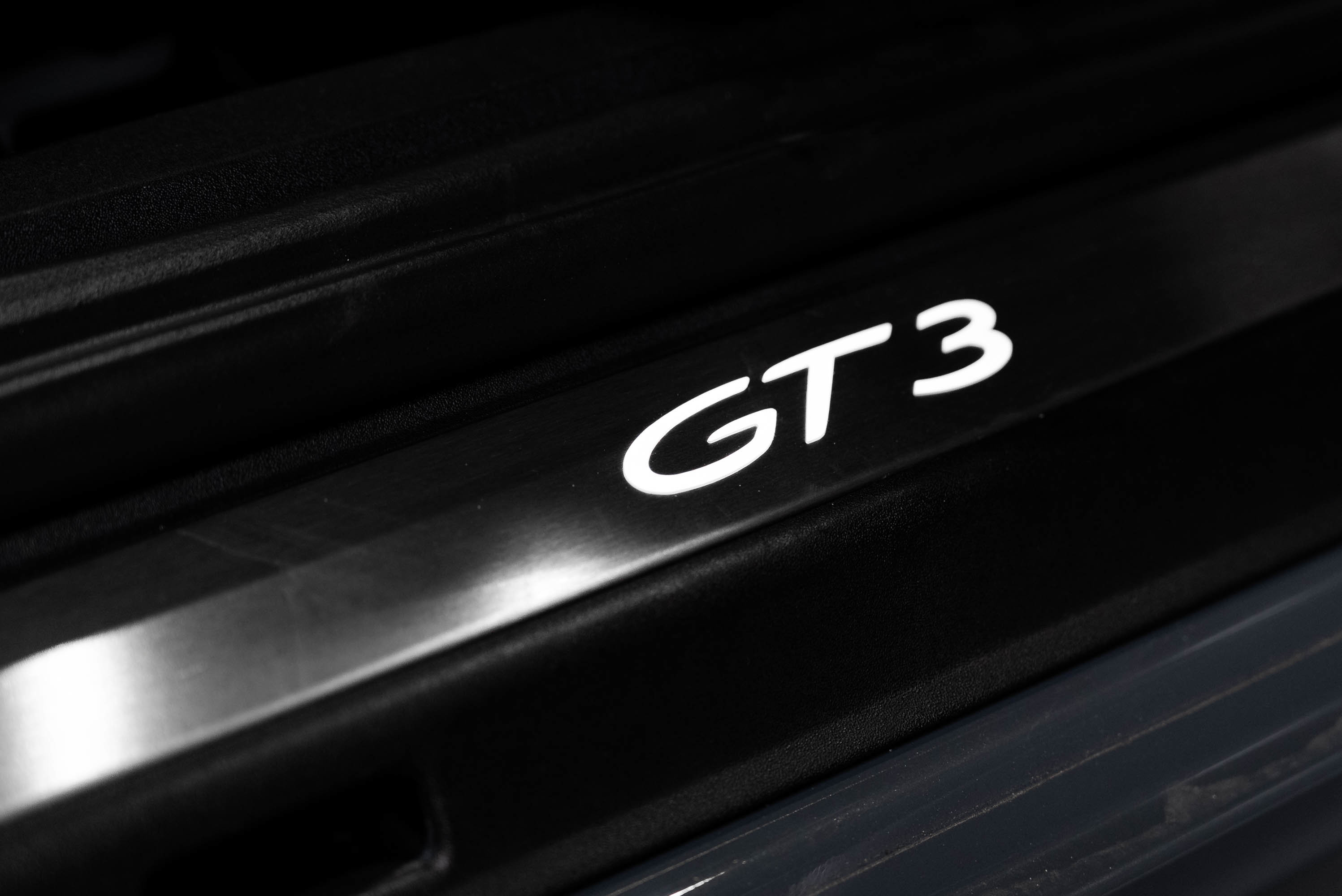 Used 2018 Porsche 911 GT3 image 26