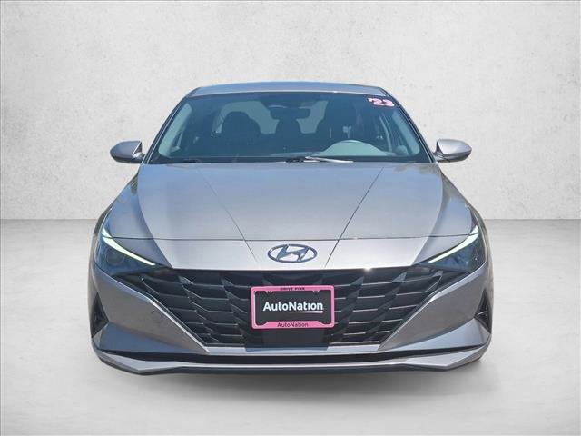 Used 2023 Hyundai Elantra SEL w/ Convenience Package FWD image 10