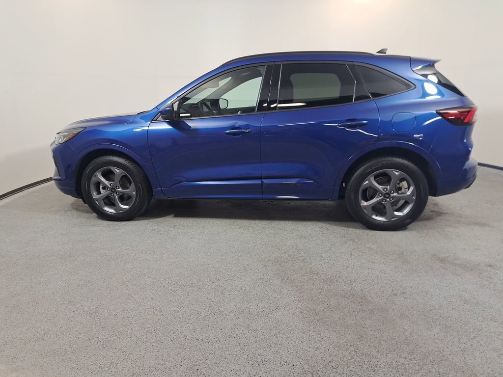 Used 2023 Ford Escape ST-Line Select w/ Tech Pack #1 image 4
