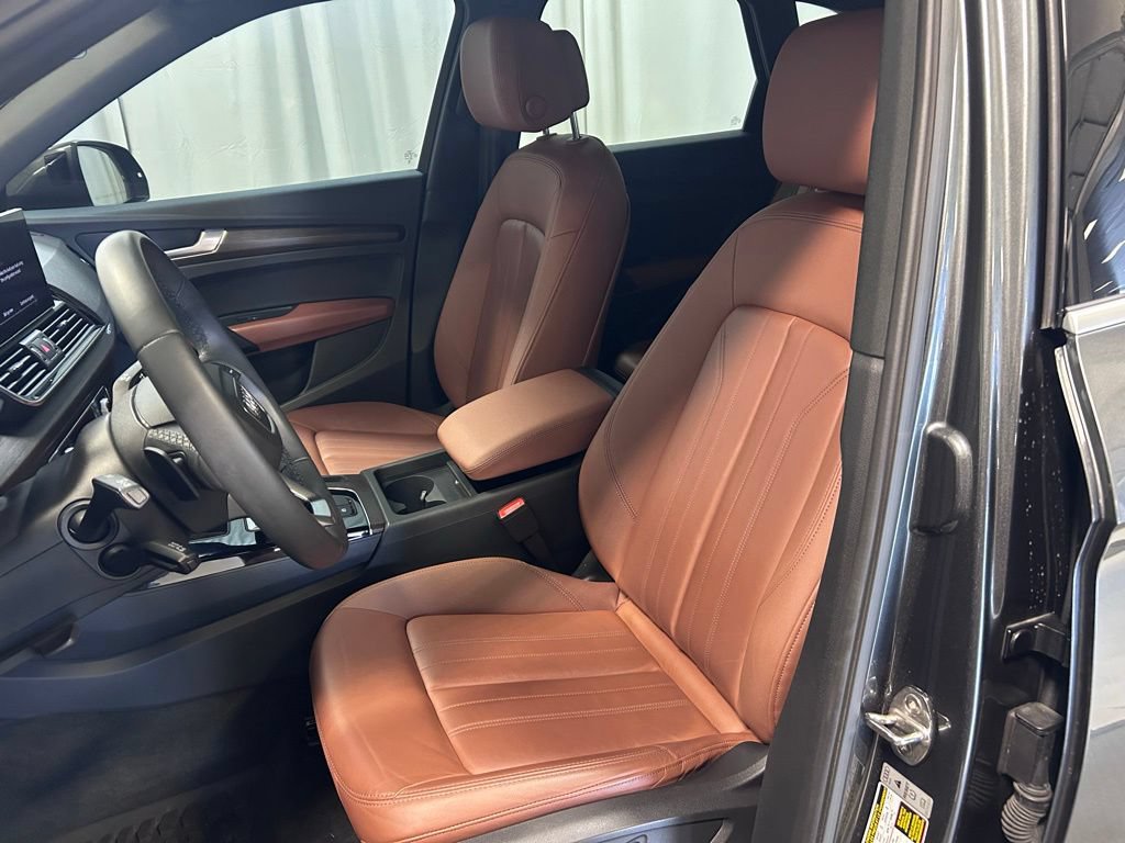 Certified 2023 Audi Q5 2.0T Premium w/ Convenience Package AWD/4WD image 8