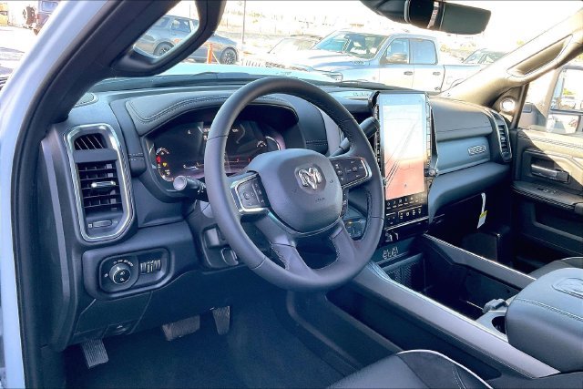 New 2026 RAM 2500 Laramie AWD/4WD image 6