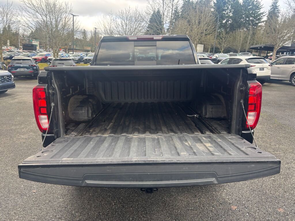 Used 2020 GMC Sierra 1500 Elevation image 11