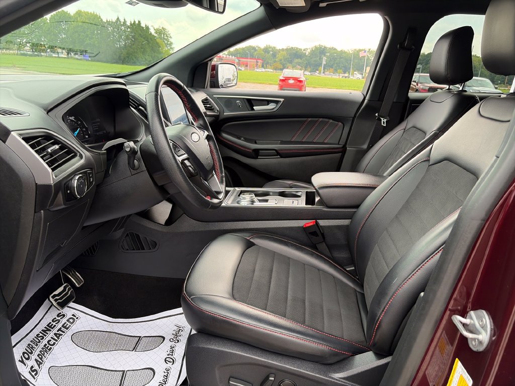 Used 2024 Ford Edge ST-Line AWD/4WD image 15