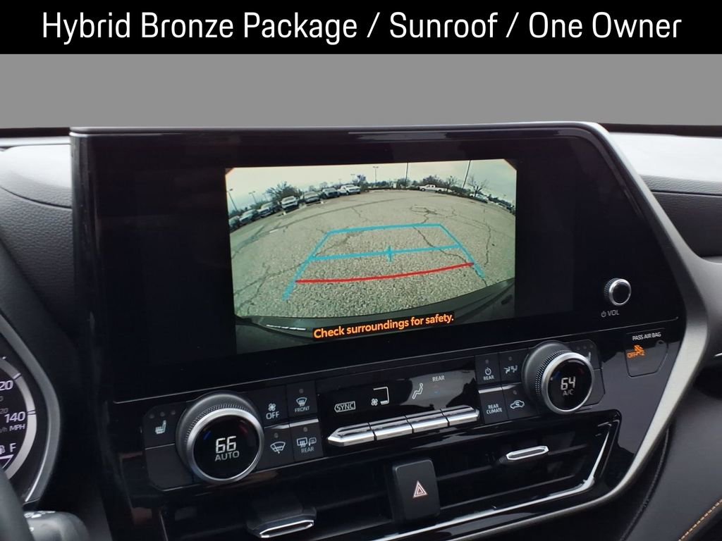 Used 2023 Toyota Highlander Bronze Edition image 27