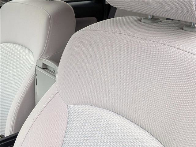 Used 2017 Subaru Forester 2.5i Premium image 10