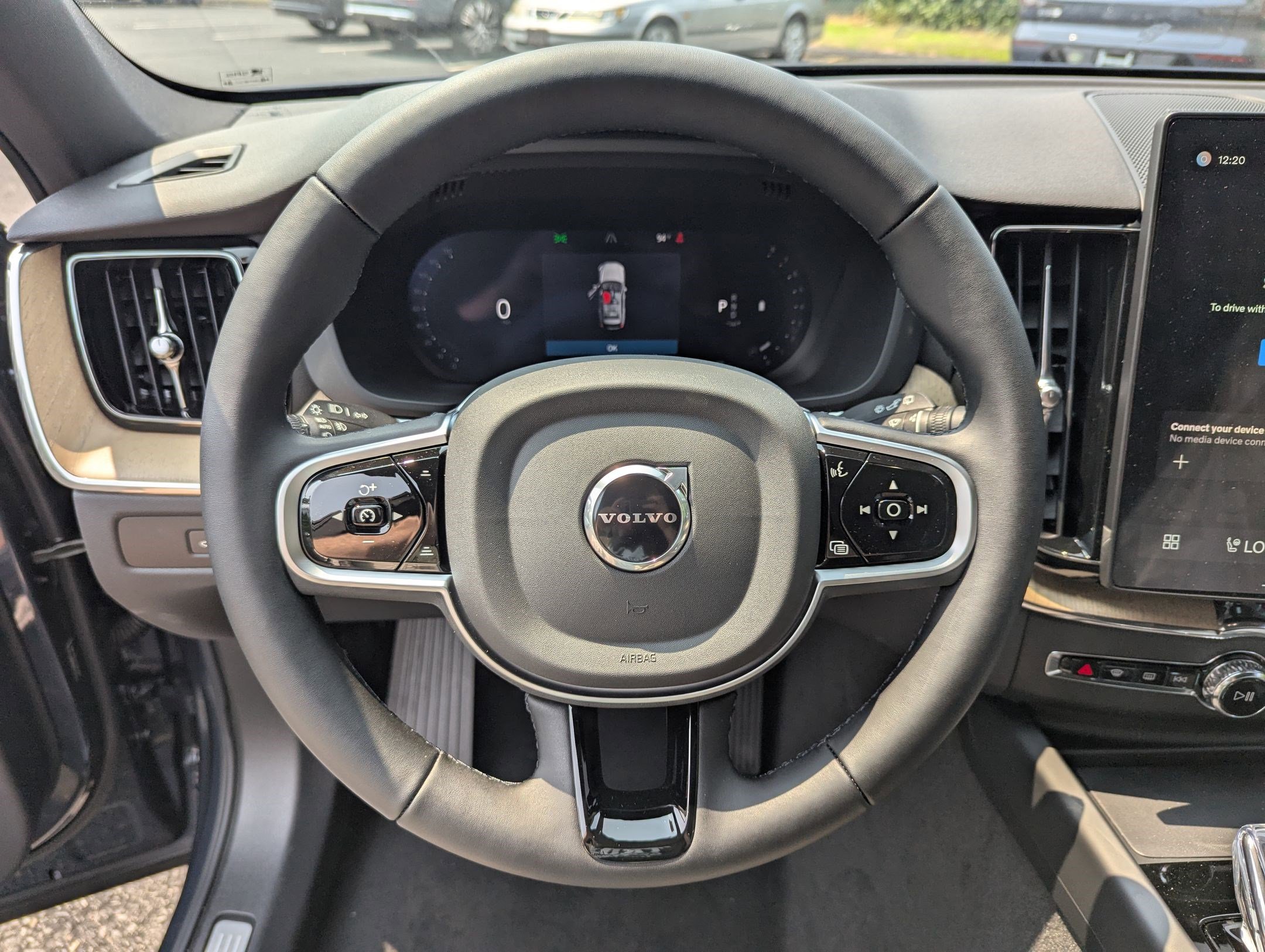 New 2026 Volvo XC60 B5 Plus w/ Protection Package Premier image 10