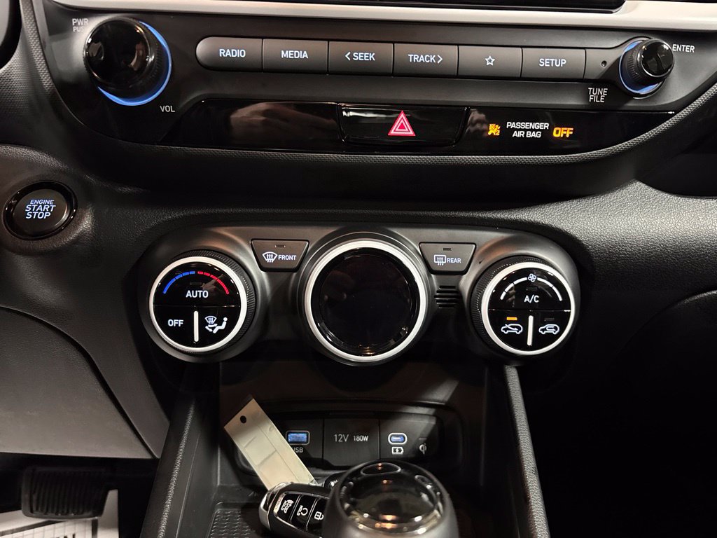 New 2026 Hyundai Venue SEL FWD image 19