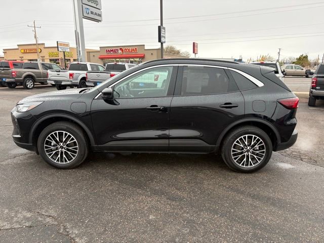 Used 2024 Ford Escape SE image 6