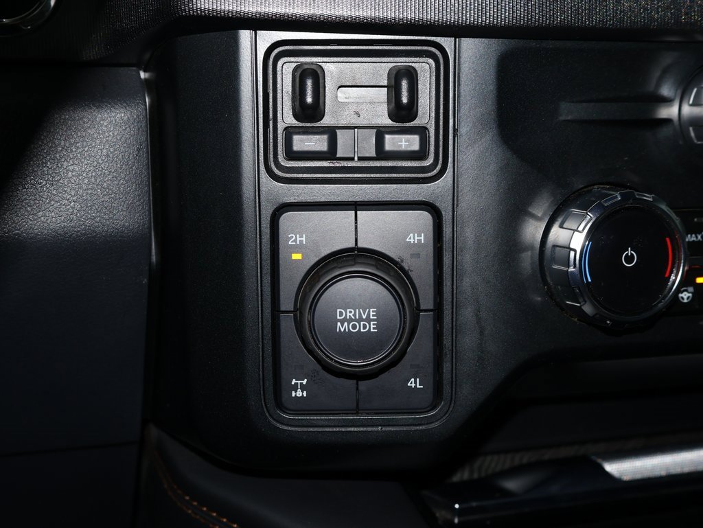 Used 2023 Ford F250 Platinum w/ FX4 Off-Road Package image 26