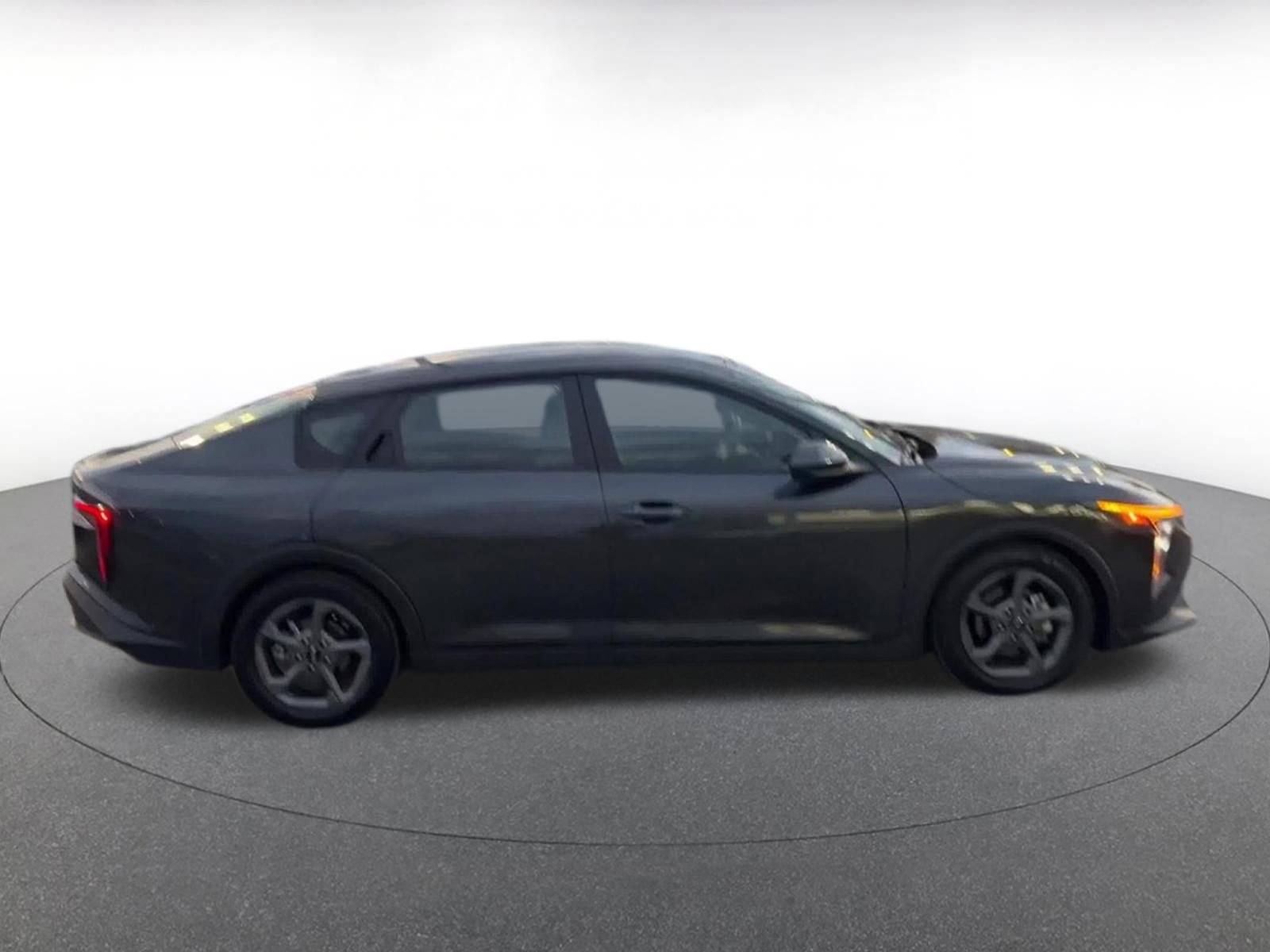 Used 2025 Kia K4 FWD image 14