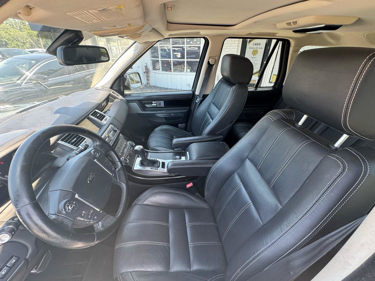 Used 2012 Land Rover Range Rover Sport HSE LUX AWD/4WD image 12