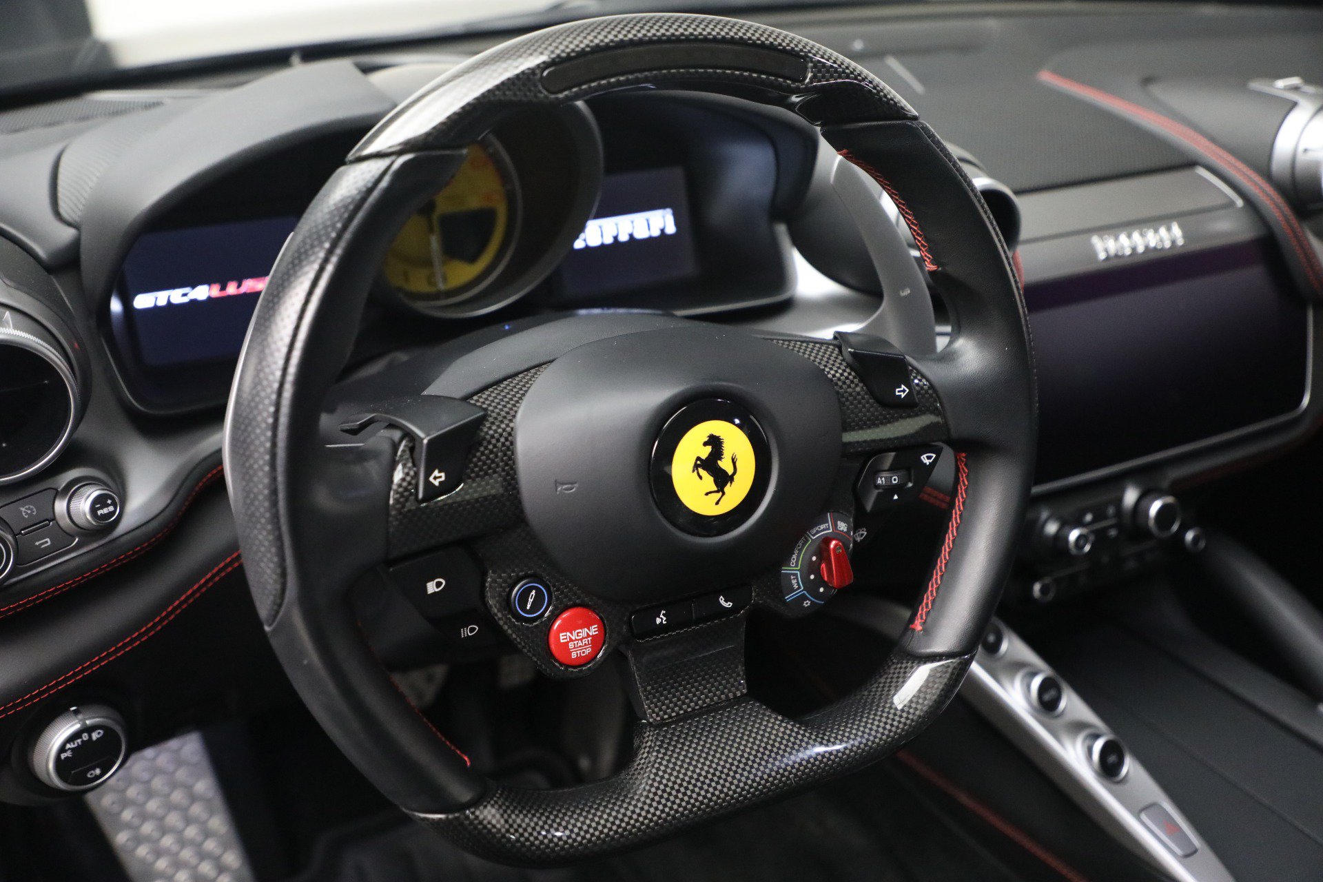 Certified 2018 Ferrari GTC4Lusso AWD/4WD image 22