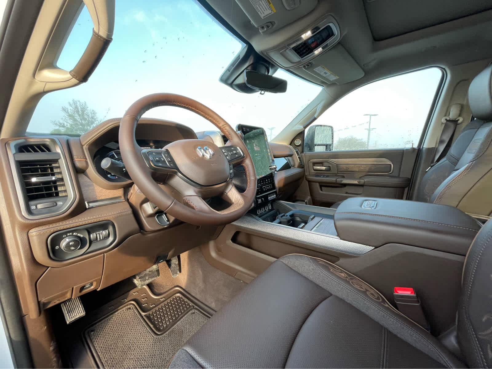 New 2026 RAM 3500 Limited image 2