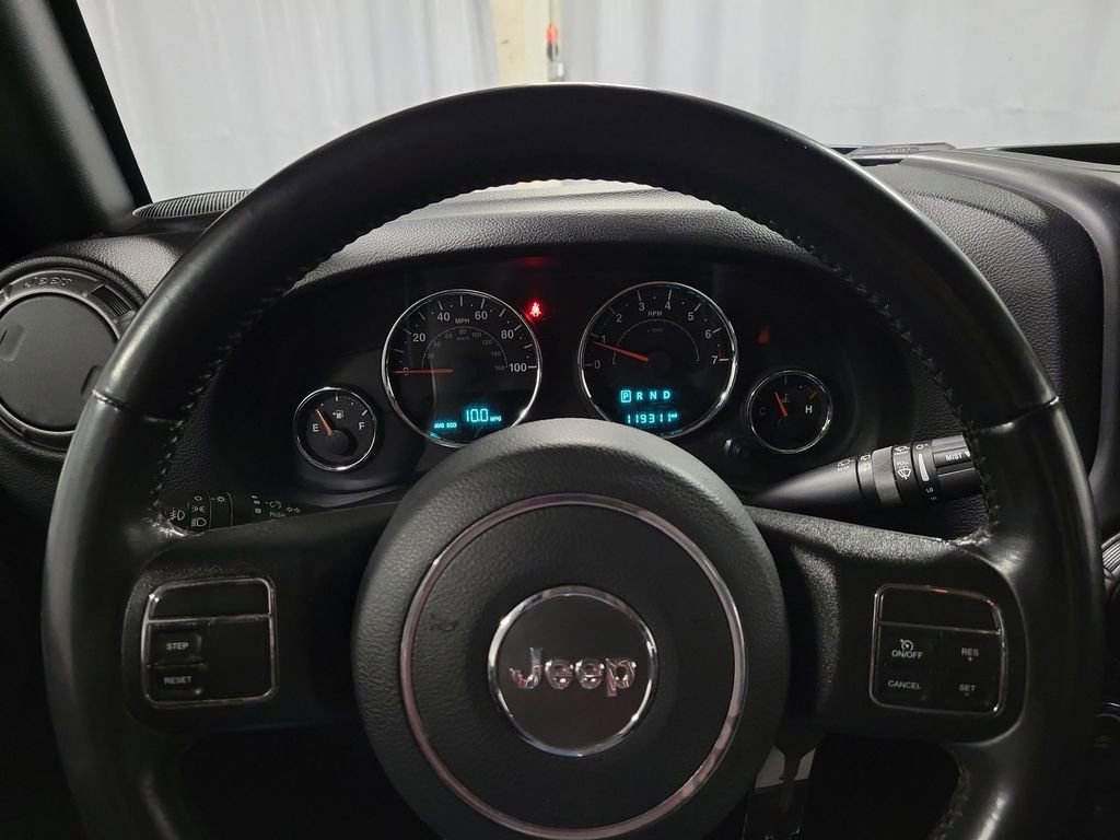 Used 2018 Jeep Wrangler Sport image 15