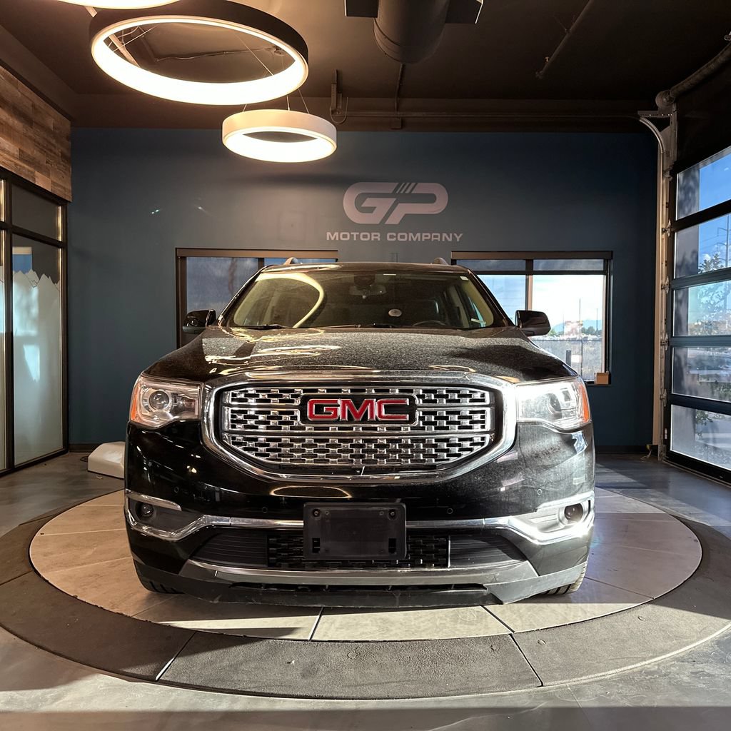 Used 2017 GMC Acadia Denali w/ Technology Package AWD/4WD image 8