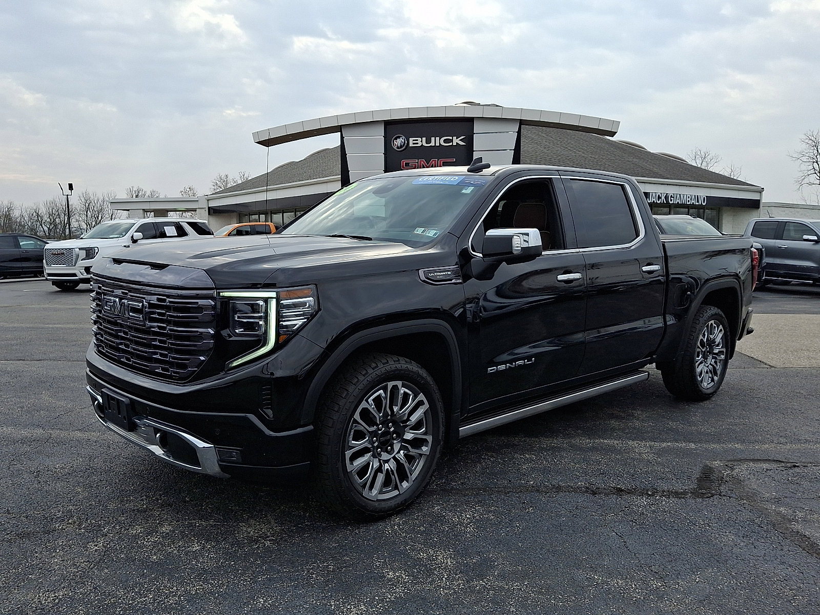 Certified 2024 GMC Sierra 1500 Denali Ultimate image 3