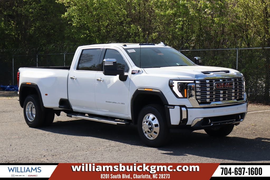 New 2026 GMC Sierra 3500 Denali w/ Denali Reserve Package AWD/4WD image 1